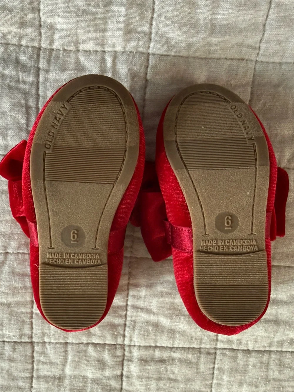 Old Navy Red Velvet Bow Mary Jane Ballet Flats for Baby